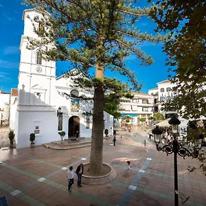 https://balcon-de-europa-4-menyber.1costadelsol.com